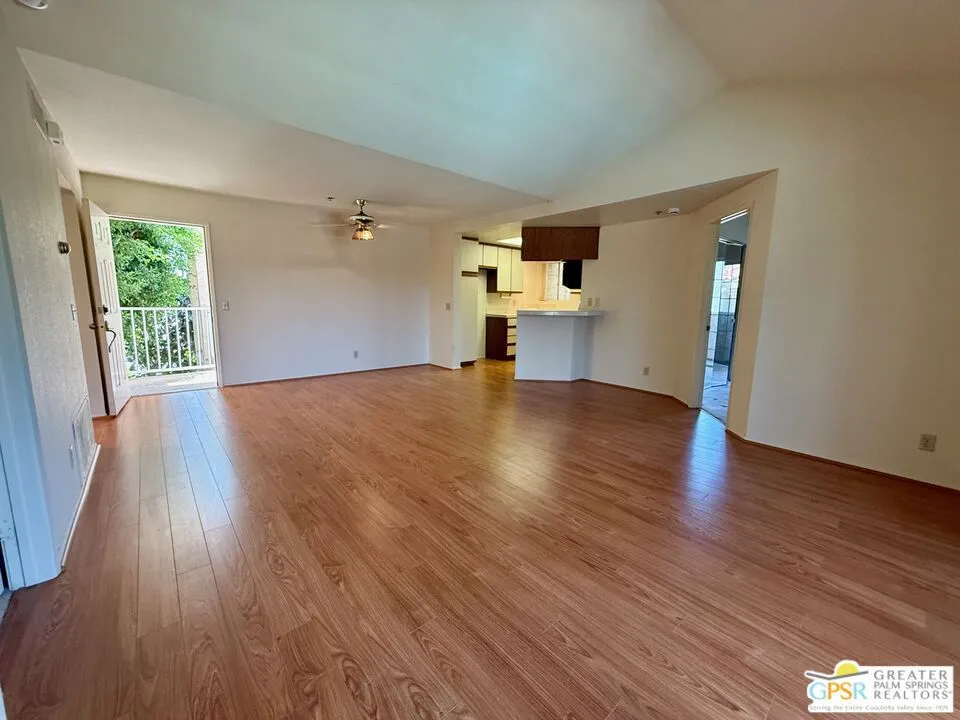 Palm Springs, California 92264, United States, 2 Bedrooms Bedrooms, ,2 BathroomsBathrooms,Residential,Contingent,147156