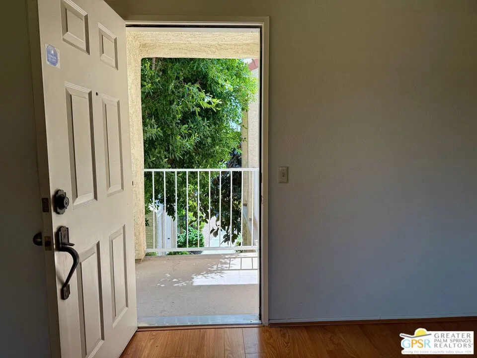 Palm Springs, California 92264, United States, 2 Bedrooms Bedrooms, ,2 BathroomsBathrooms,Residential,Contingent,147156