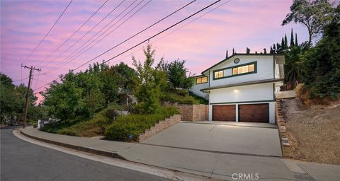 Photo of 1627 Halsey St, Redlands, CA 92373 (MLS # IG25218638)