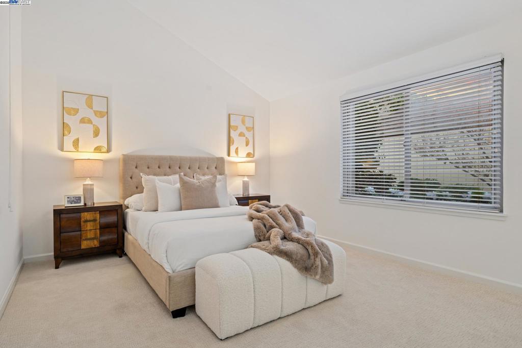 ISLANDIA - Residential