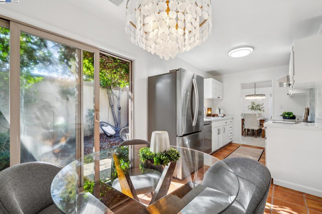 ISLANDIA - Residential