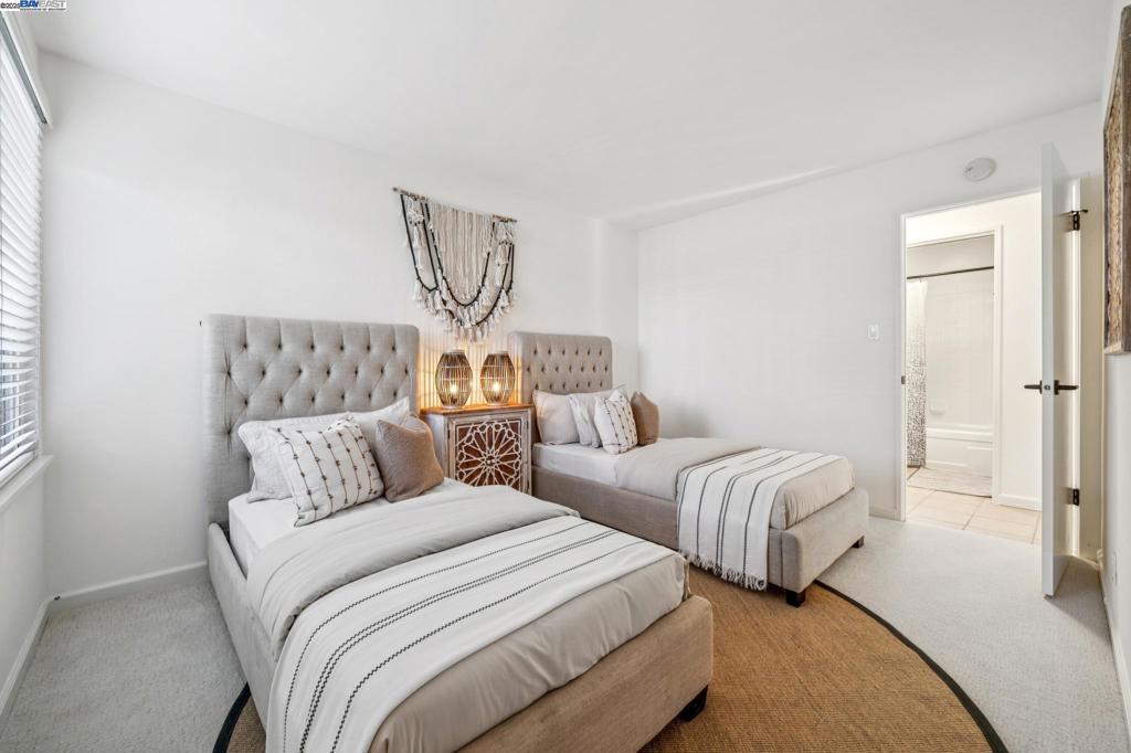 ISLANDIA - Residential