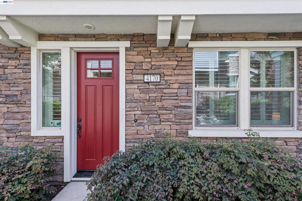 4170 Midlands Ct