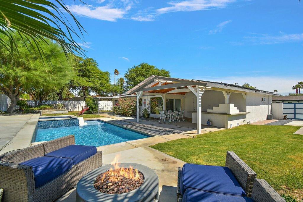 3005 N Chuperosa Road