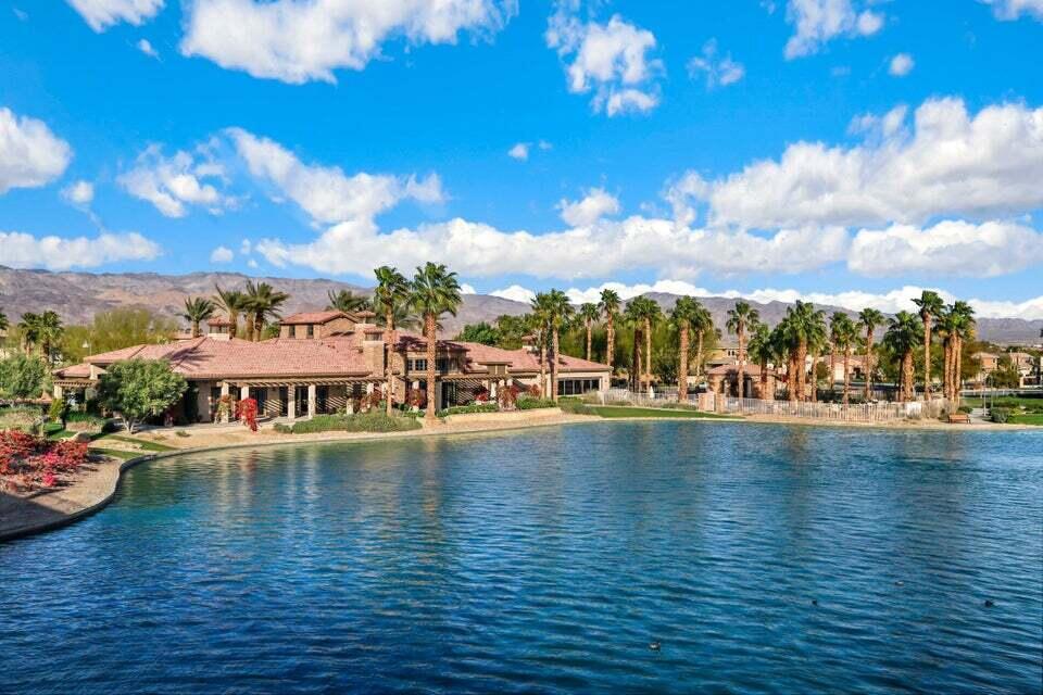 Terra Lago - Residential