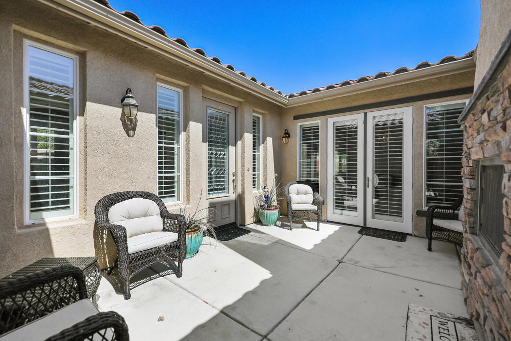 Terra Lago - Residential