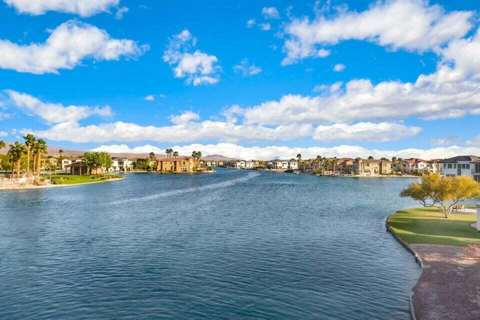 Terra Lago - Residential