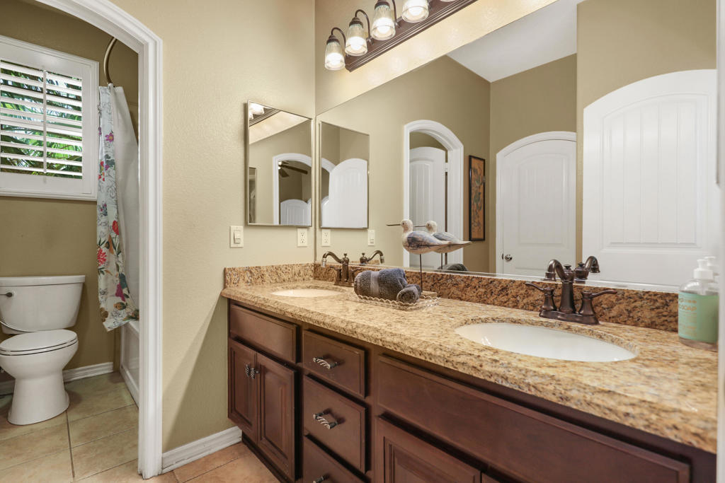 Terra Lago - Residential