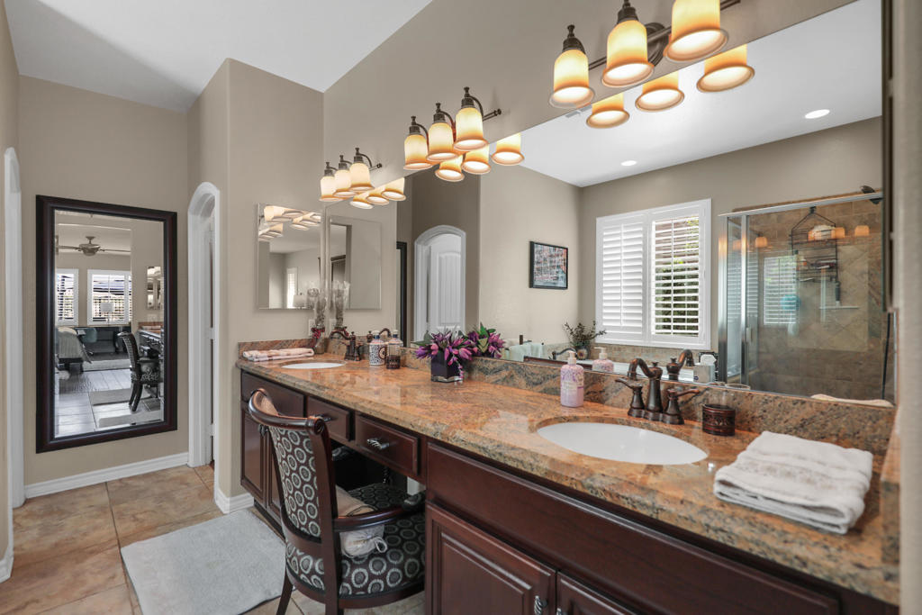 Terra Lago - Residential