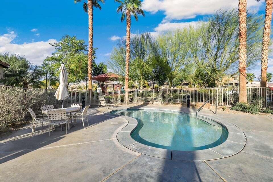 Terra Lago - Residential