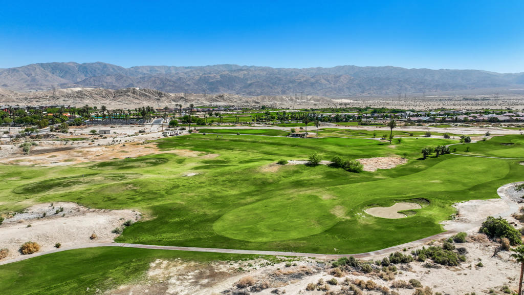 Terra Lago - Residential