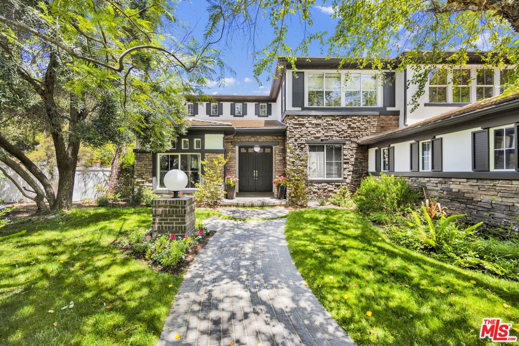 23473 Palm Drive