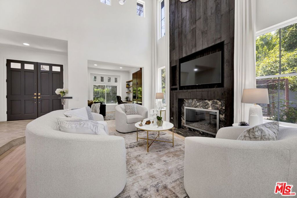 23473 Palm Drive