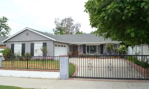 18915 Chase Street, Northridge, CA 91324 - MLS#: SR26092477