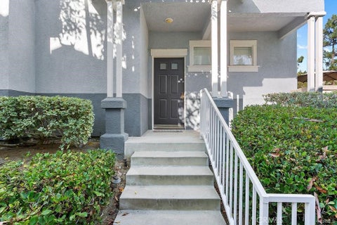Photo of 17 Coronado Cay Lane, Aliso Viejo, CA 92656 (MLS # OC26209380)