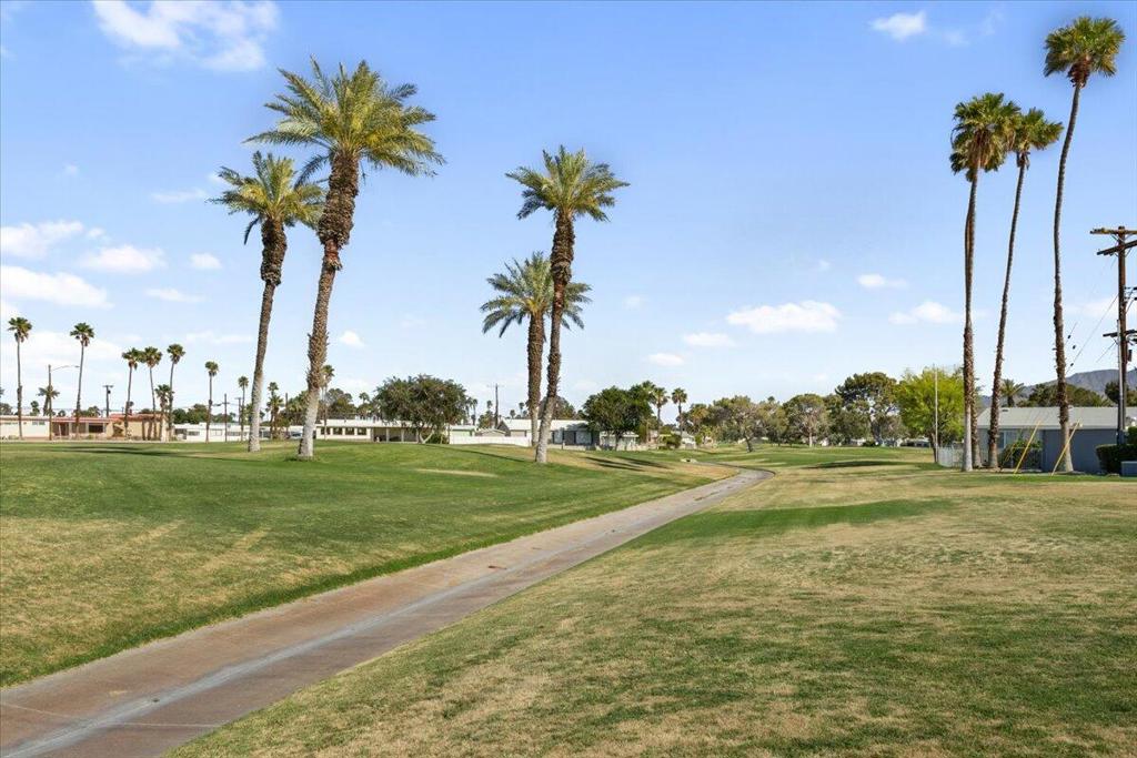 Tri Palm Estates - Manufactured In Park