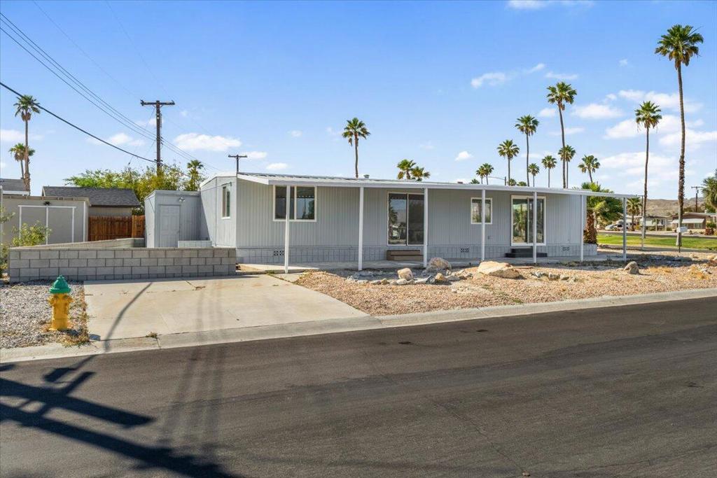 Tri Palm Estates - Manufactured In Park