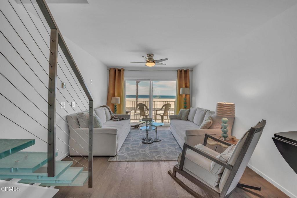 273 E Surfside Drive