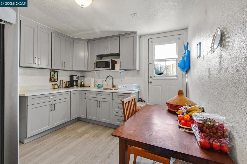 ALAMEDA COUNTY - Residential Income