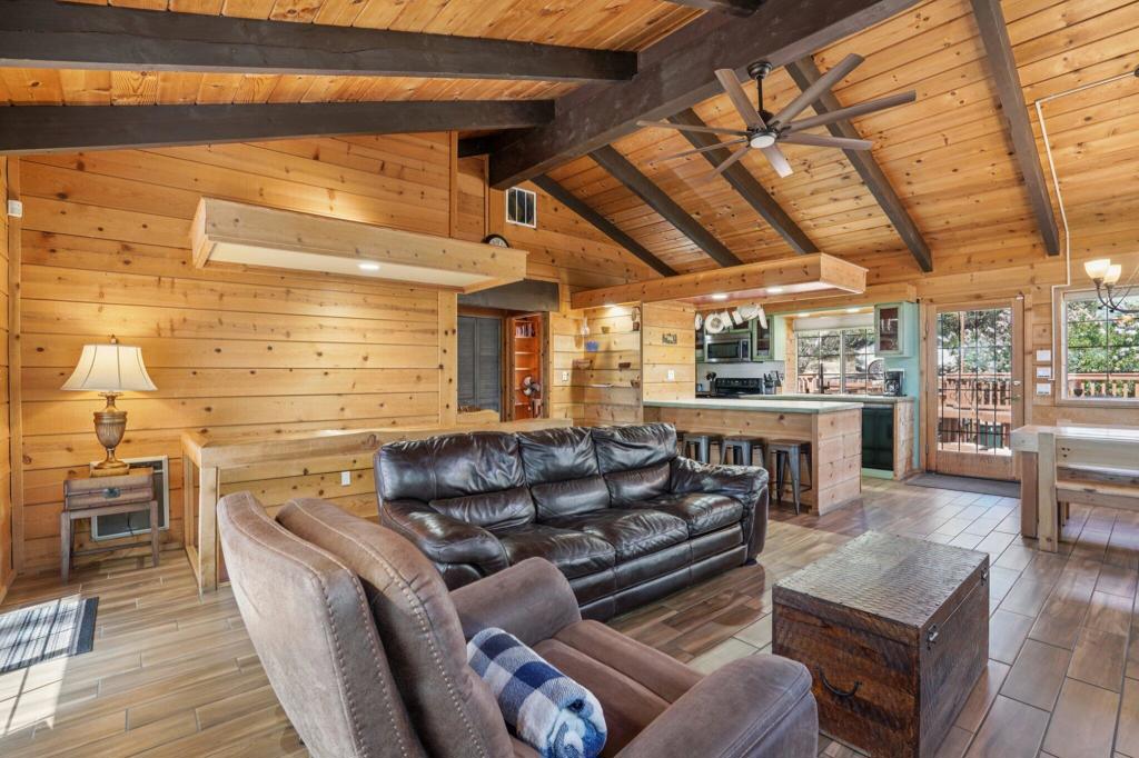 24800 Marion Ridge Drive