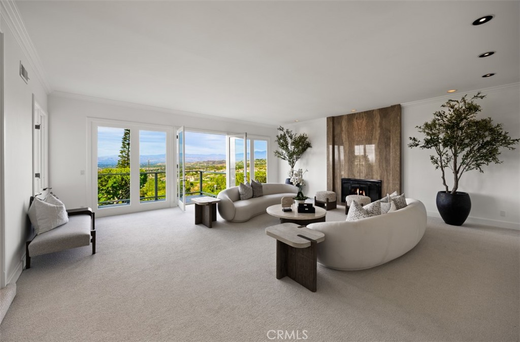 17 Napoli, Newport Beach CA 92660 - Photo 9