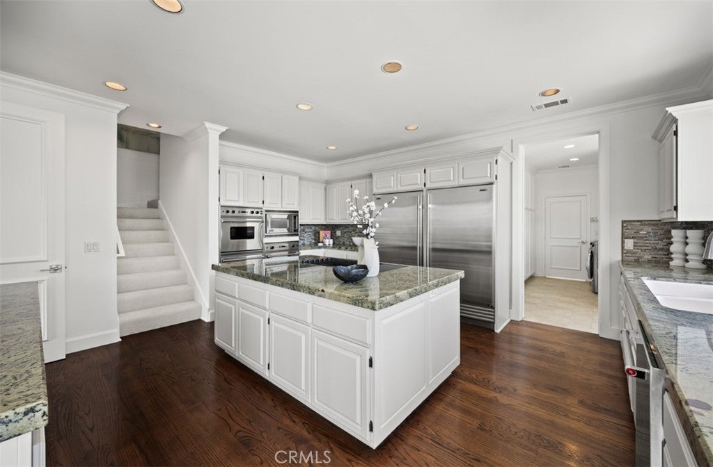 17 Napoli, Newport Beach CA 92660 - Photo 25