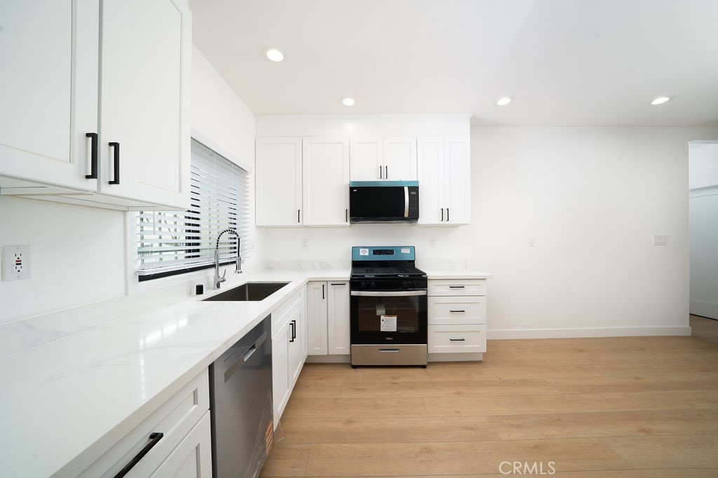 1044 Cedar Avenue
