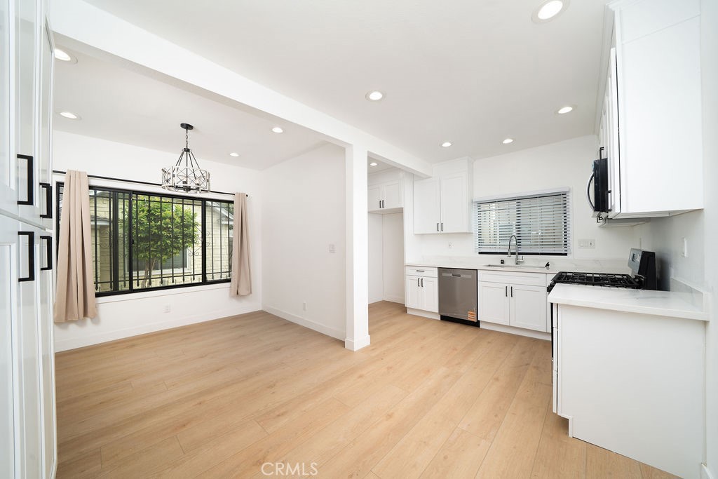 1044 Cedar Avenue