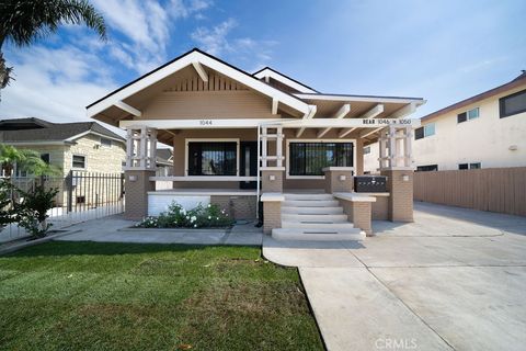 1044 Cedar Avenue Long Beach CA 90813