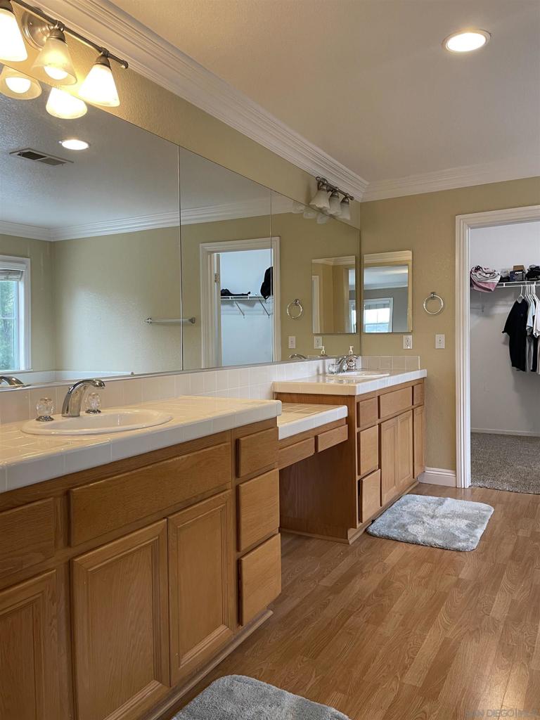 Oceanside - Residential Lease