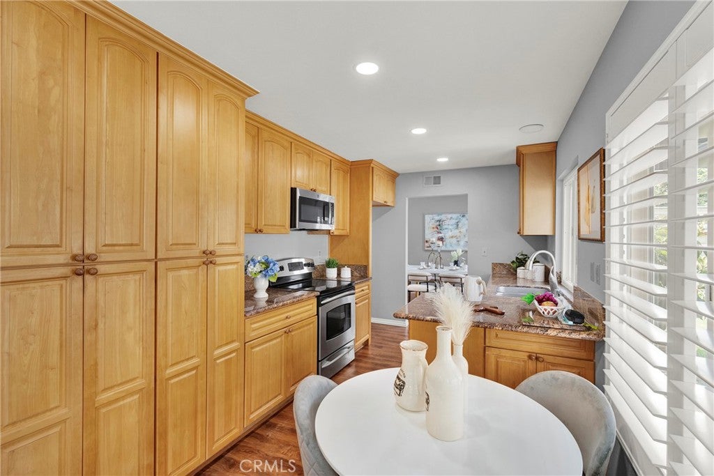 3026 S Baker, Santa Ana CA 92707 - Photo 31