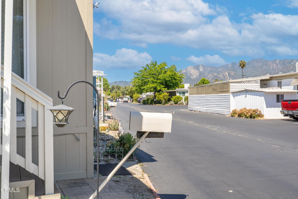 1202 Loma Drive 41