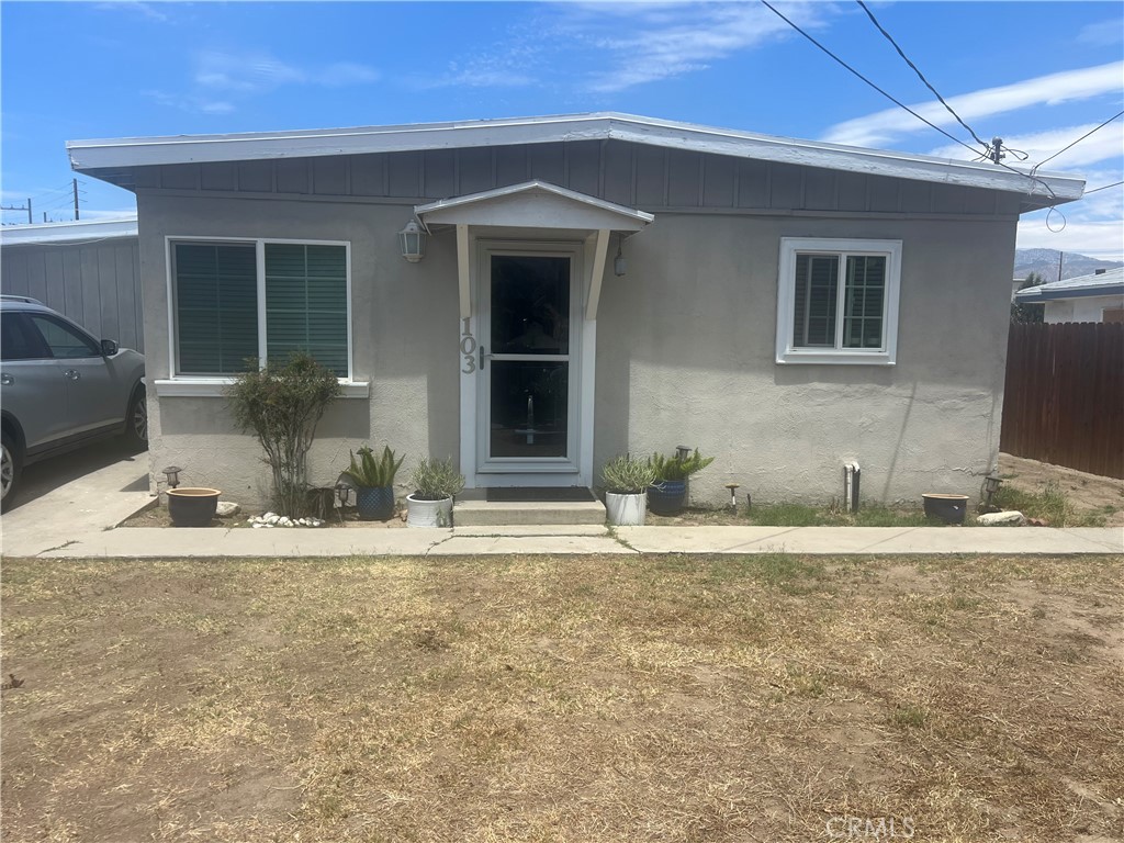 Charming 3-Bedroom Home on a Spacious Lot in Banning! Welcome to 103 E Barbour Street — a single-story home nestled on a generous 10,000+ sq ft lot with mountain views and tons of potential! Featuring 3 bedrooms and 1 full bathroom, this 1,200 sq ft residence offers a spacious living area, a large kitchen with room to customize. Enjoy outdoor living in the expansive backyard — perfect for gardening, entertaining, or even adding a pool or ADU (buyer to verify). The driveway provides ample off-street parking and the lot layout offers excellent privacy. Located on a quiet residential street with no HOA, this home is close to shopping, schools, and freeway access for easy commuting. Whether you're a first-time buyer, investor, or looking for a home with space to grow, this property is a rare find at this price point.