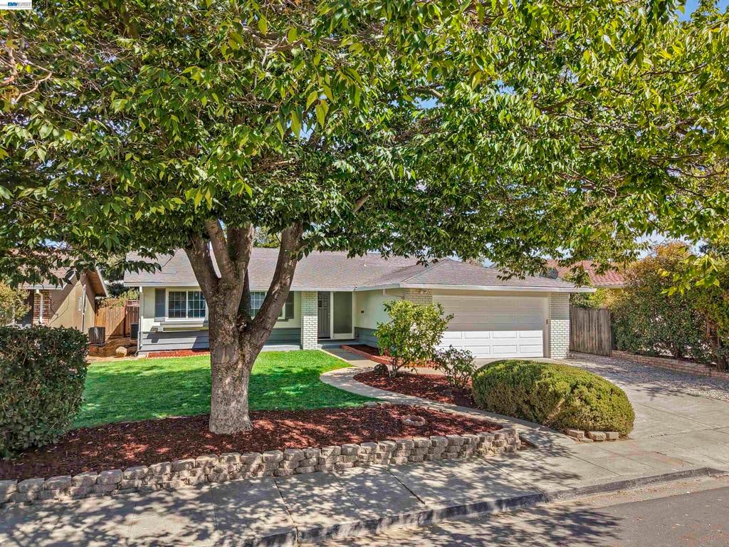 1730 El Padro Dr