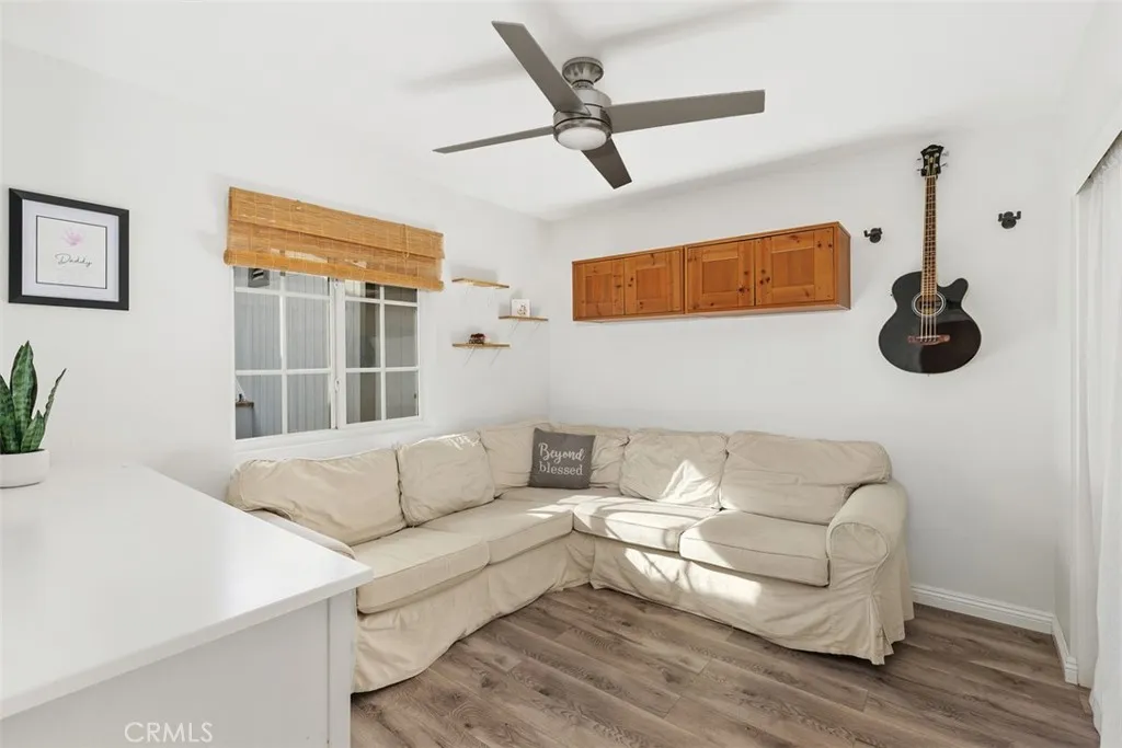 Corona, California 92879, United States, 4 Bedrooms Bedrooms, ,2 BathroomsBathrooms,Residential,Active,246011