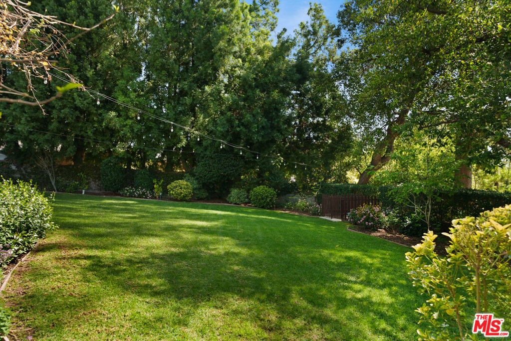 4902 Alta Canyada Road