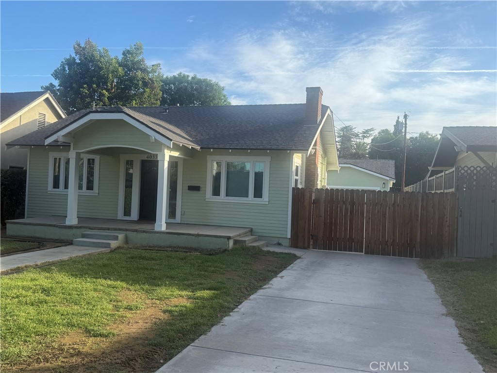 4033 Linwood Place