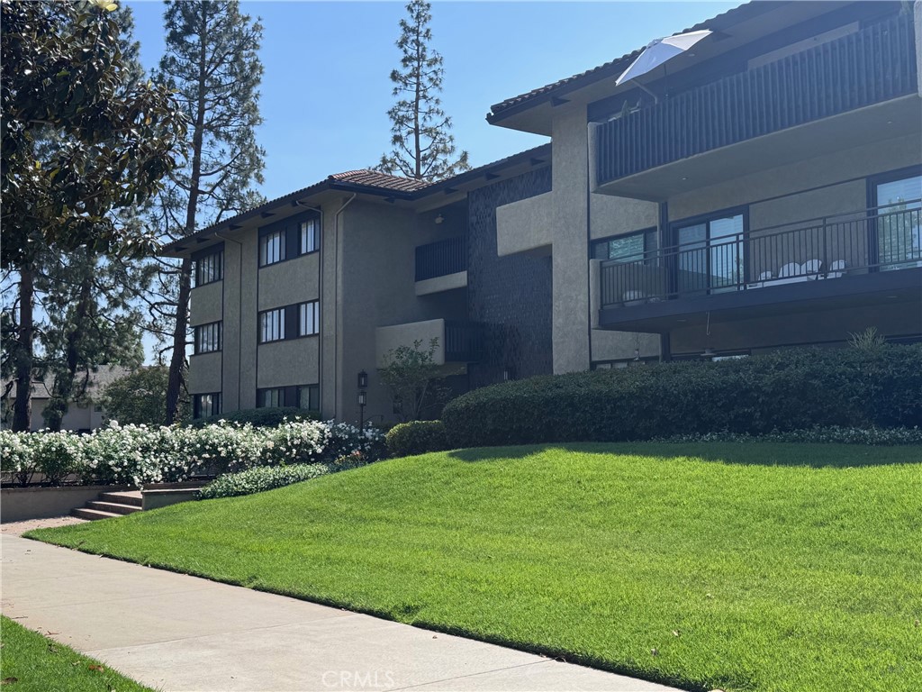 111 S Orange Grove Blvd 307