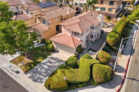 Photo of 1602 Wesley Way WAY, Vista, CA 92081 (MLS # SW26188674)