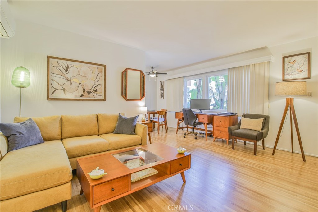 Welcome to 1030 E 2nd St. great location in the heart of Alamitos Beach, located 2 blocks from the ocean. This one bedroom, one bathroom downstairs unit has been very well maintained. Spacious living room with dual pane windows thru out the home, mini splits in living room and bedroom. Original wood floors refinished and polished.