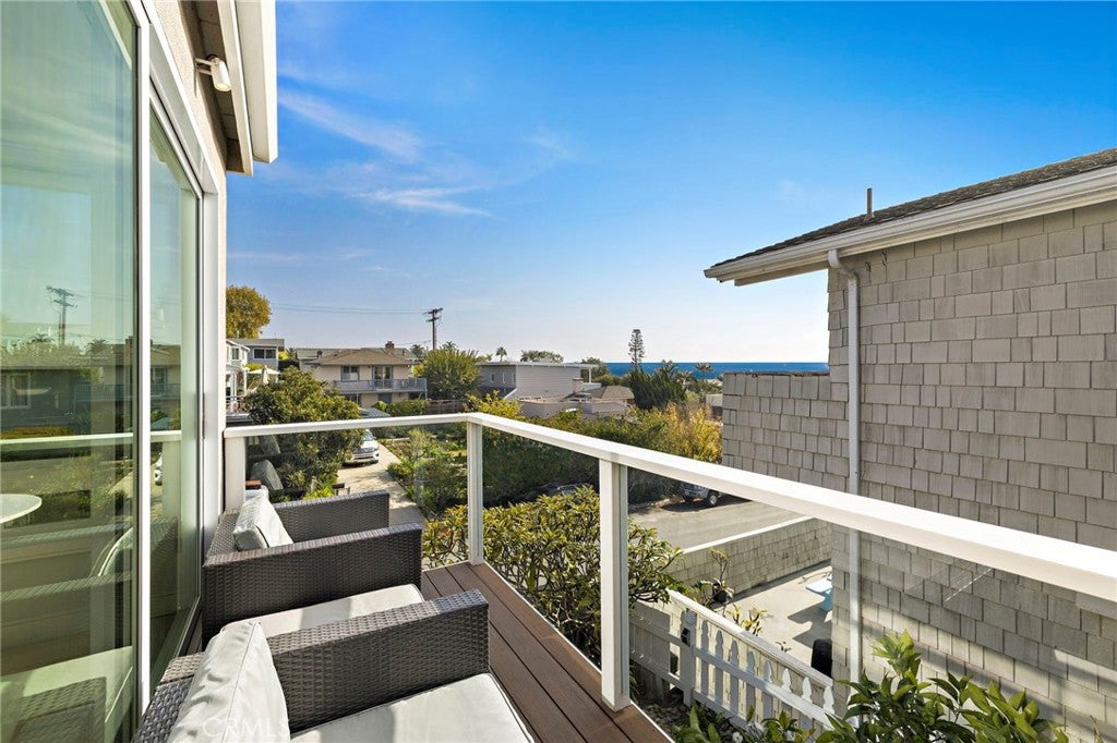 166 Fairview, Laguna Beach CA 92651 - Photo 25