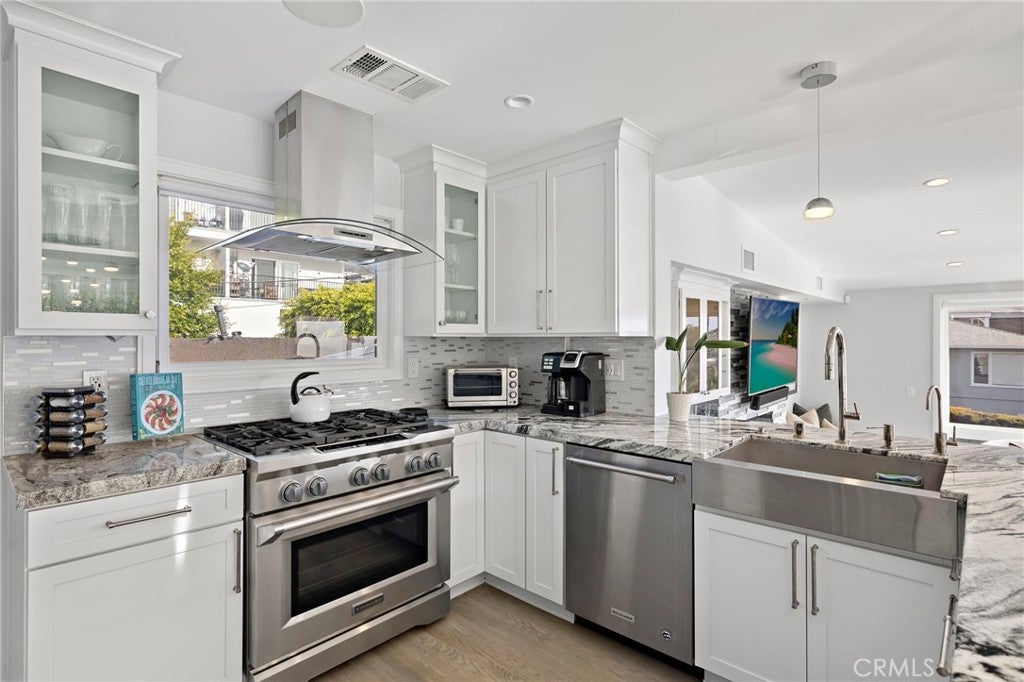 166 Fairview, Laguna Beach CA 92651 - Photo 14
