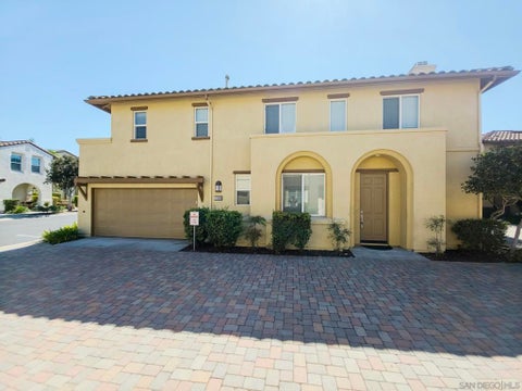 Photo of 17008 New Rochelle WAY, San Diego, CA 92127 (MLS # 260024094SD)