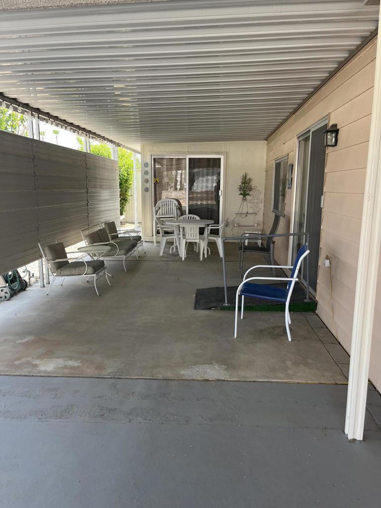 38591 Desert Greens Drive W