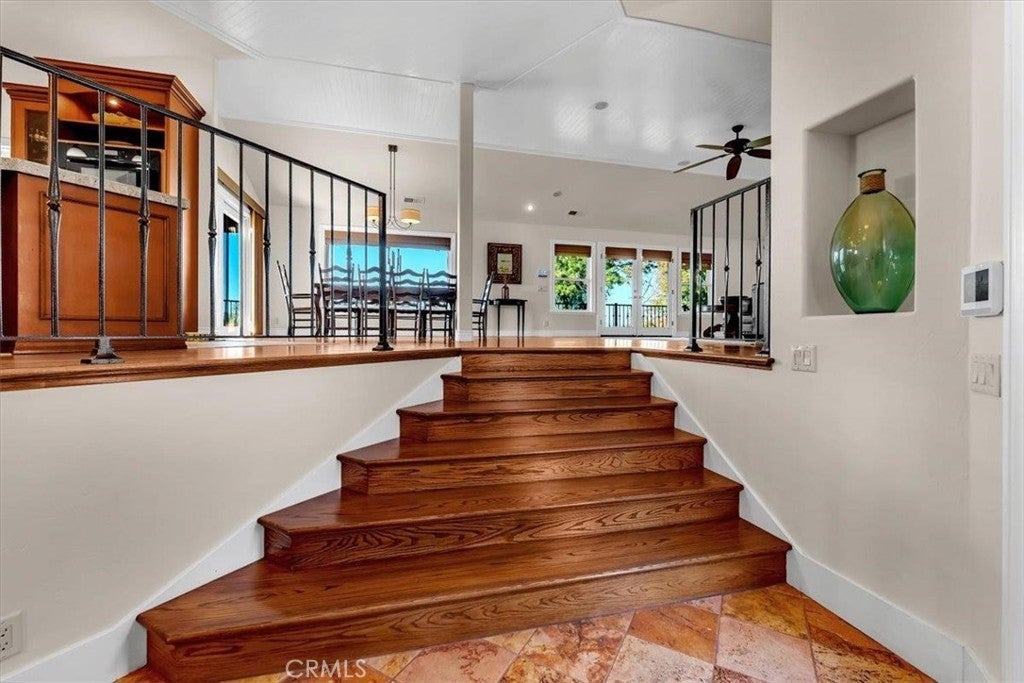 14805 Hilltop Drive