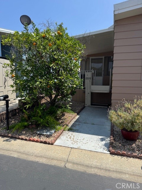 1245 W Cienega Ave 44