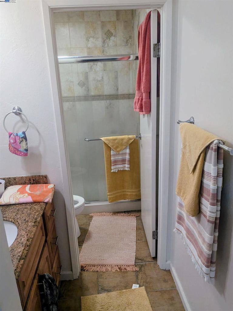 PINOLE HILLS - Residential