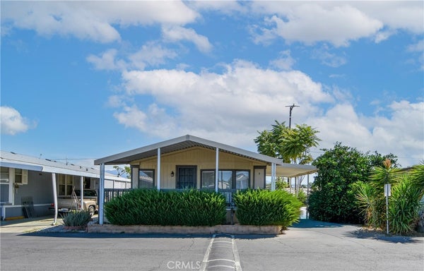530 W DEVONSHIRE AVE SPC 9, HEMET, CA 92543 - Image d1a8bbb60b474690e9ca4795d550e0c0/2435014792