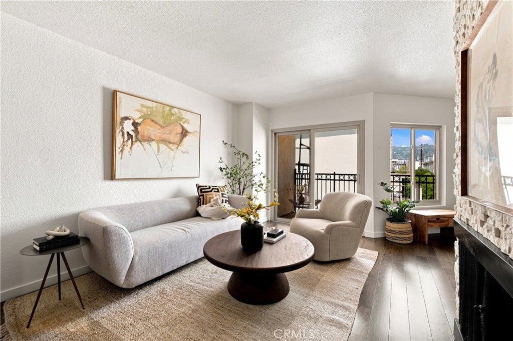 141 S Clark Drive 422, West Hollywood CA 90048