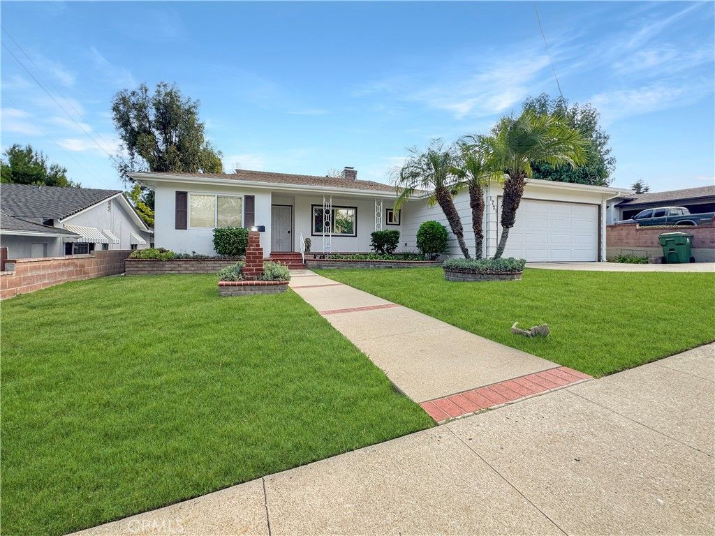Photo of 1721 W Santa Cruz St, San Pedro, CA 90732 (MLS # PV25241260)